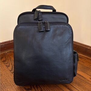 Tignanello 90s/00s Black Authentic Vintage Leather Backpack